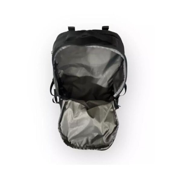 Shop Patagonia Refugio Day Backpack 30L (black) online  NWT patagonia refugio daypack 30l Black